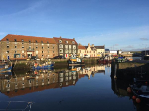 Harbourside Apartment